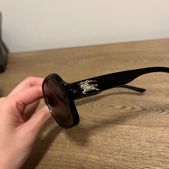Burberry Sunglasses Women Ladies No Prescription Brand New Case Included - Picture 11 of 12